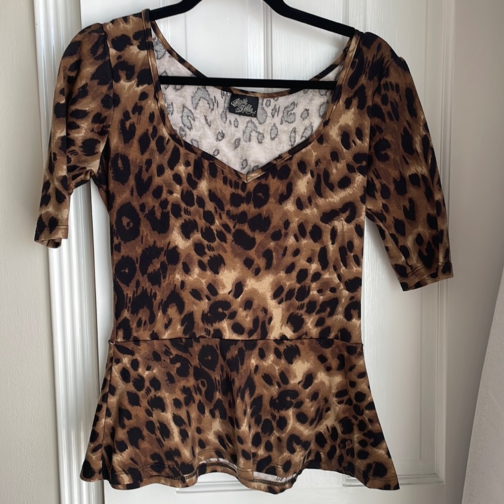 RockSteady Leopard Print Pinup Top
